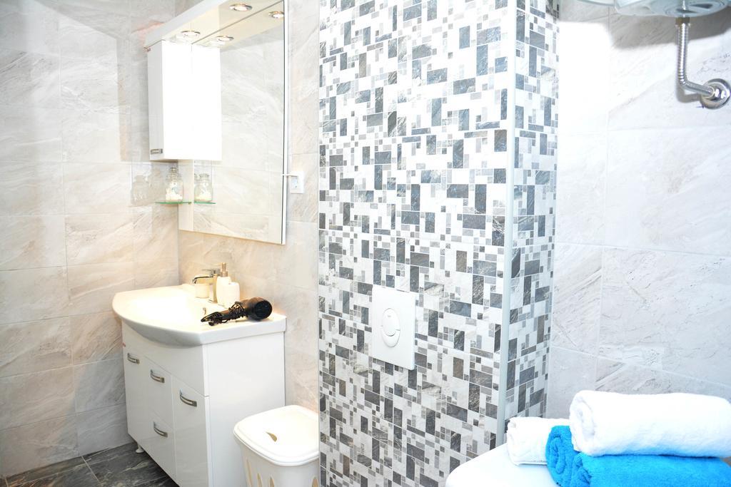 Wukovic Apartments Tivat Exterior photo